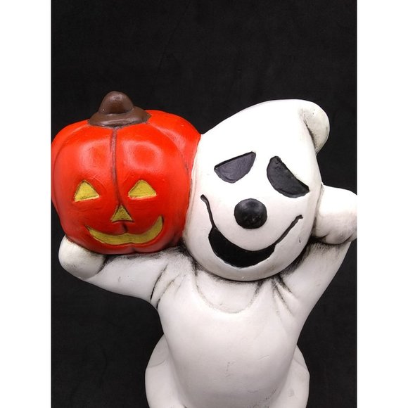 Vtg. Hobbyist ghost carrying jack o lantern pumpkin 6" figure - Picture 2 of 12